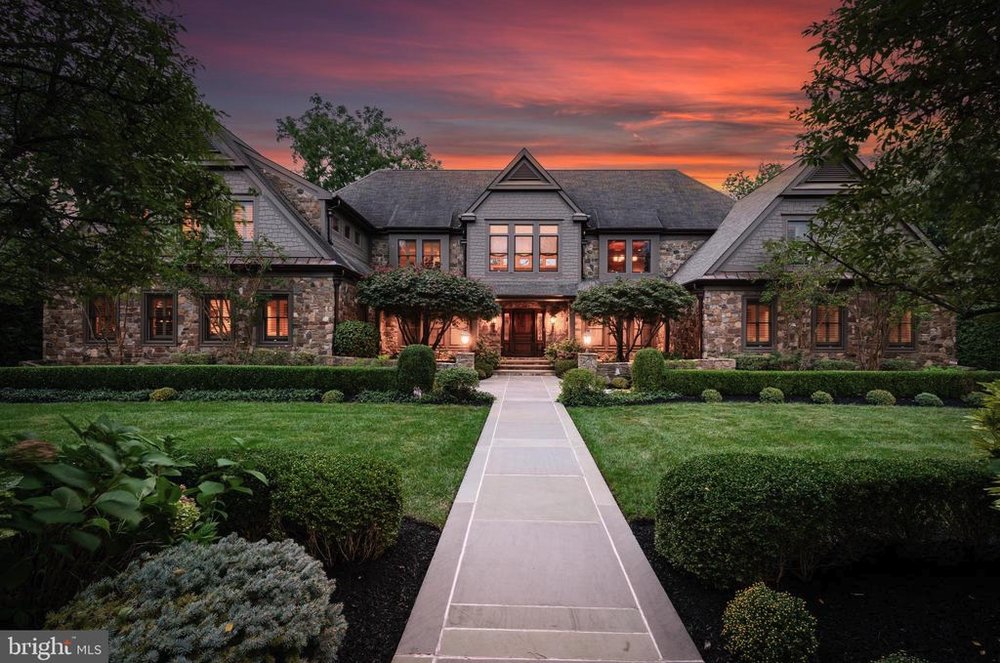 LORI WADE WEICHERT PREMIER Contact Agent 12 Photos 10 W Main St