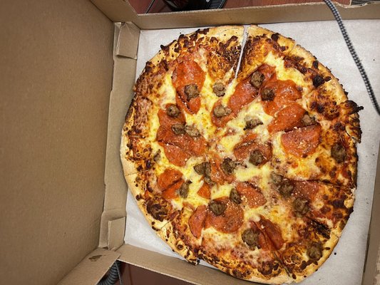 Saucy Brew Works - Cleveland's Award-Winning Brewery & Pizza by null