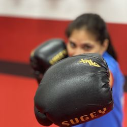 Grappling Mastery: BJJ & Muay Thai