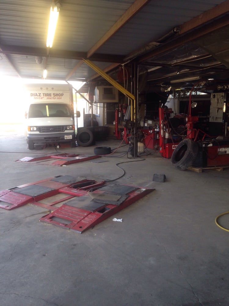 DIAZ TIRE SHOP Updated August 2024 725 S 18th St, Waco, Texas