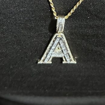 TraxNYC - DIAMOND BAGUETTE PENDANT. - Jewelry Near Me - Manhattan, New York TraxNYC - DIAMOND BAGUETTE PENDANT. - Jewelry Near Me - Manhattan, New York
