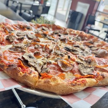 Mattenga’s Pizzeria - Military Dr - Pizza Near Me - San Antonio, Texas Mattenga’s Pizzeria - Military Dr - Pizza Near Me - San Antonio, Texas