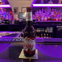 4th Street Tavern - Coors Light