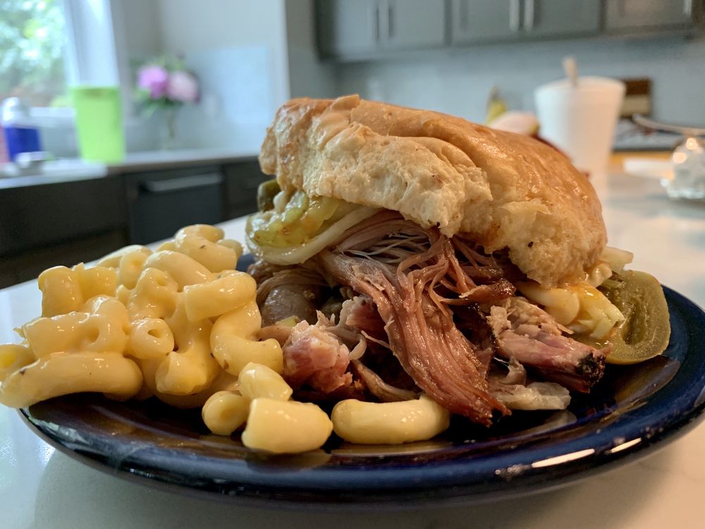 Brown's Bar-B-Que