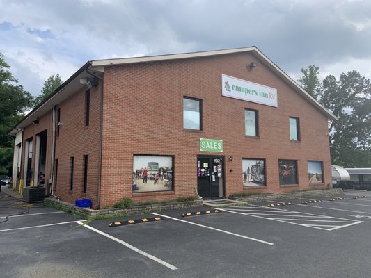 Campers Inn RV by null