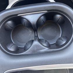 Hertz Rent A Car - Supposed "smoke ashes"