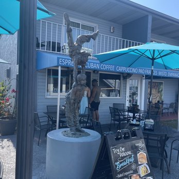 Express Cafe - The cozy atmosphere - Coffee & Tea Near Me - Kissimmee, Florida