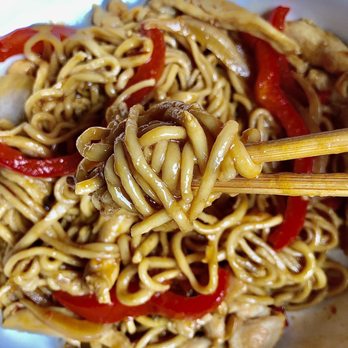 Master Noodle - Garlic Chicken Fried Noodles - Chinese Near Me - Saint Paul, Minnesota Master Noodle - Garlic Chicken Fried Noodles - Chinese Near Me - Saint Paul, Minnesota