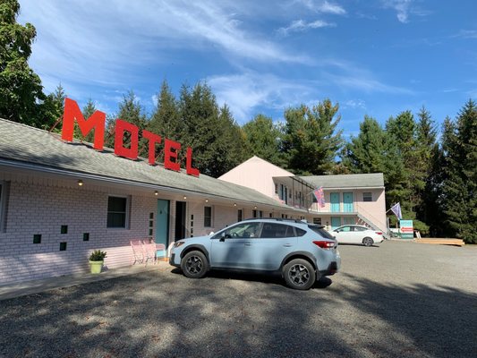 Starlite Motel by null