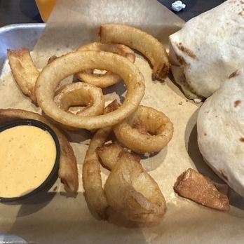Buffalo Wild Wings - Chicken Wings Near Me - Lakeland, Florida