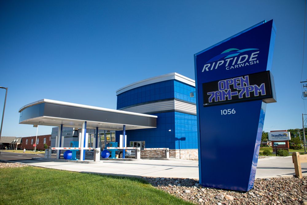 RIPTIDE CAR WASH Updated October 2024 26 Photos & 12 Reviews 1056