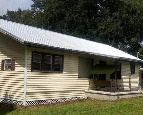 Slide of Jerry's Roofing Of Tampa Bay