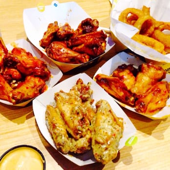 Buffalo Wild Wings - American Near Me - Dublin, Ohio