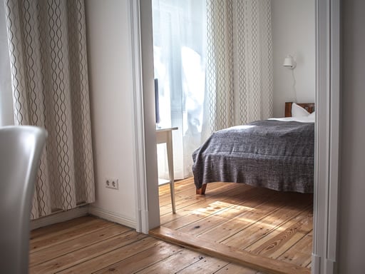 PENSION Absolut Berlin by null