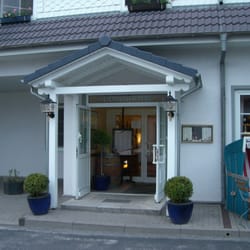 Dünenhotel Niendorf - Hoteleingang