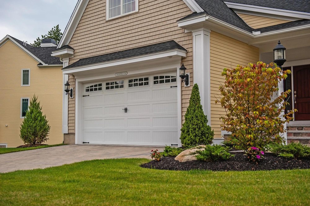 Garage Door For Less - Garage Door Contractor in Oak Lawn, IL