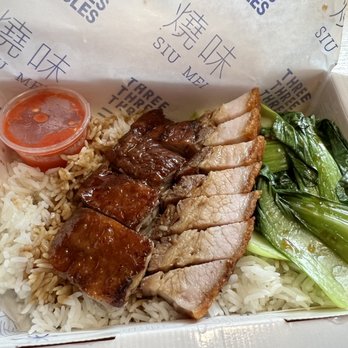 Three Uncles - 2-meat combo with roasted duck and crispy pork belly - Chinese Near Me - London, XGL