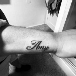 The Beast Studio - Thick manly tattoo