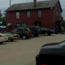 Hushers Pub and Grill