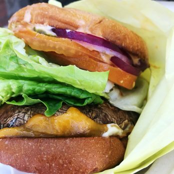 Plaza Pantry Cafe - Mushroom burger - Breakfast & Brunch Near Me - Los Angeles, California