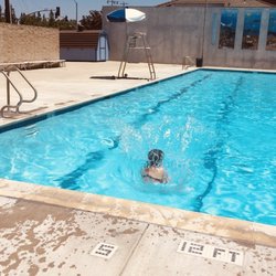 Royse Memorial Swimming Pool - "The Plunge"