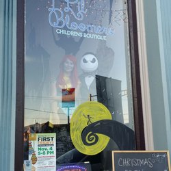 user provided Lil Bloomers - Children's Boutique photo