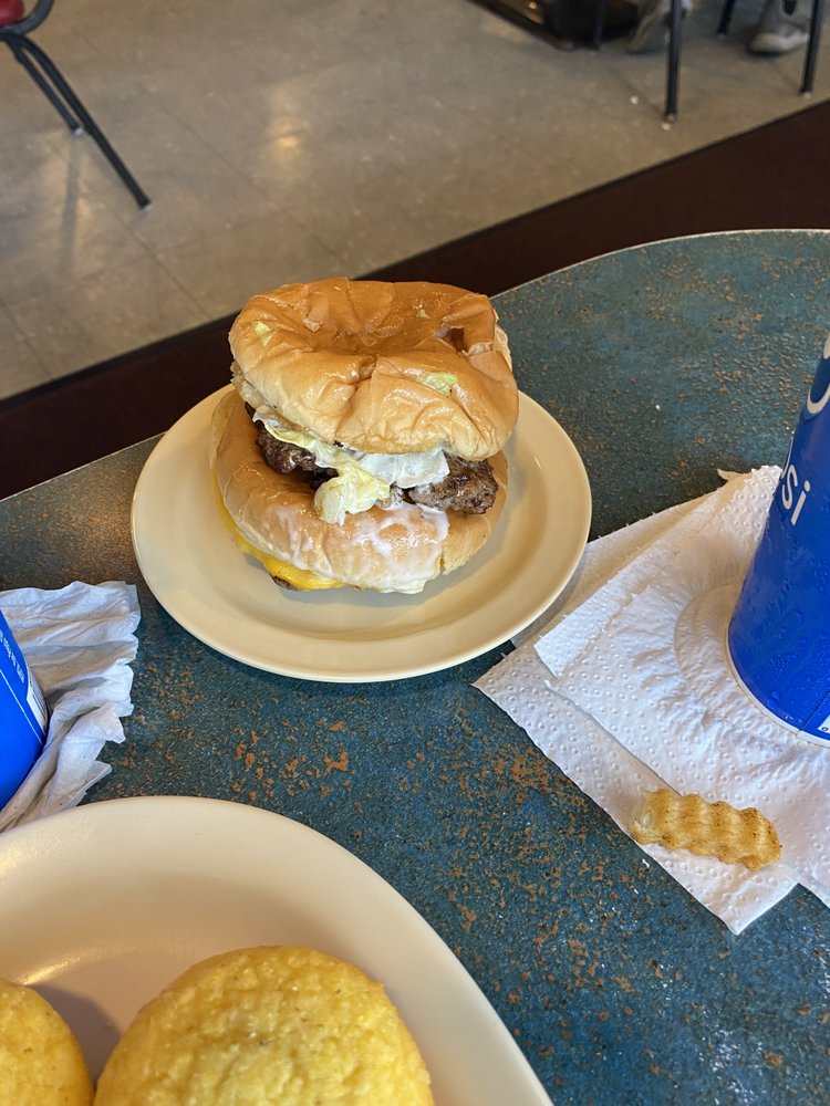 THE DAIRY BAR Updated August 2024 47 Photos & 29 Reviews 198 S