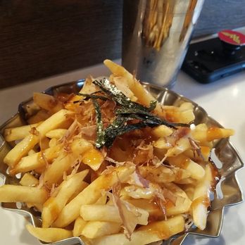 Yugo Ramen - Okonomiyaki fries - Ramen Near Me - Newark, California Yugo Ramen - Okonomiyaki fries - Ramen Near Me - Newark, California