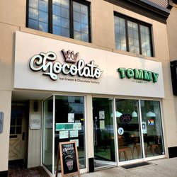 Chocolato Tommy Cafe - Storefront