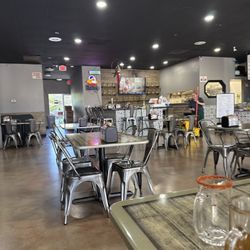 El Favorito Taqueria - Área de comida