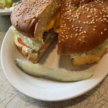 Skyline Restaurant - Half pound cheeseburger looks pretty good except for the pickle:( - Burgers Near Me - Portland, Oregon Skyline Restaurant - Half pound cheeseburger looks pretty good except for the pickle:( - Burgers Near Me - Portland, Oregon