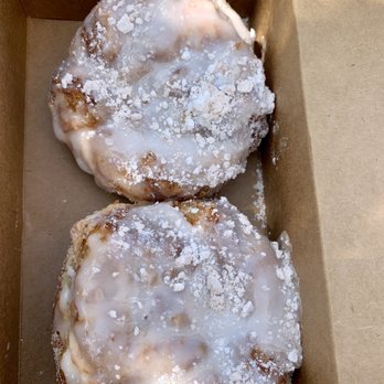 Parlor Doughnuts - Sandy beach their most popular flavor - Donuts Near Me - Oceanside, California Parlor Doughnuts - Sandy beach their most popular flavor - Donuts Near Me - Oceanside, California