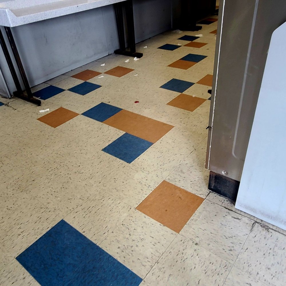 Launderland - Dirty floor. Trash, dryer sheets. People just don't care. This is supposed to be a place to CLEAN clothes. - Laundry Services Near Me - Pacifica, California Launderland - Dirty floor. Trash, dryer sheets. People just don't care. This is supposed to be a place to CLEAN clothes. - Laundry Services Near Me - Pacifica, California