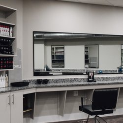 Salon 14 North