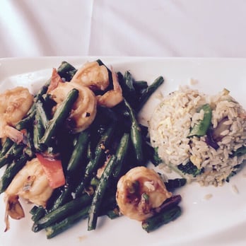 Asian Wave - String beans and shrimp - Sushi Bars Near Me - Thornwood, New York