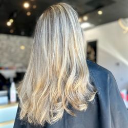 Salon Essence - Full head highlight and cut by Shelby