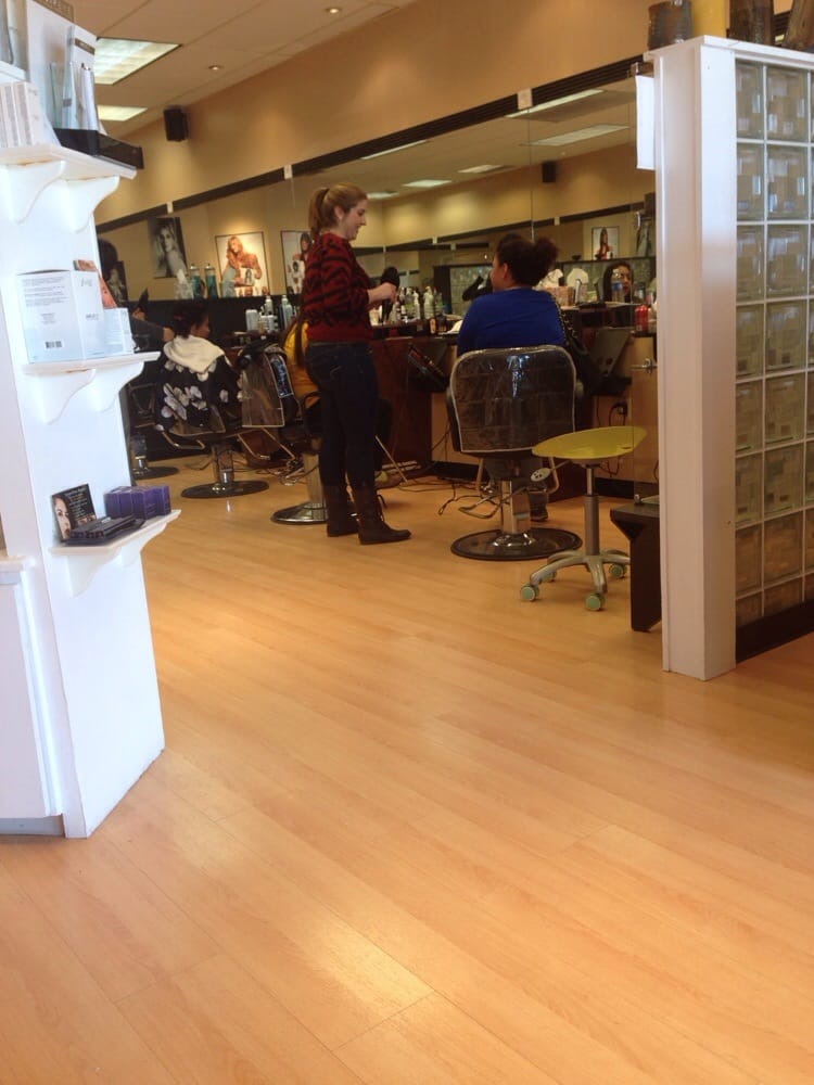 ON THE EDGE HAIR STUDIO Updated October 2024 16531 S Frederick Ave, Gaithersburg, Maryland