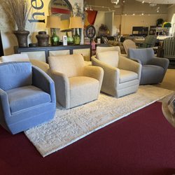 Hickory White accent chair