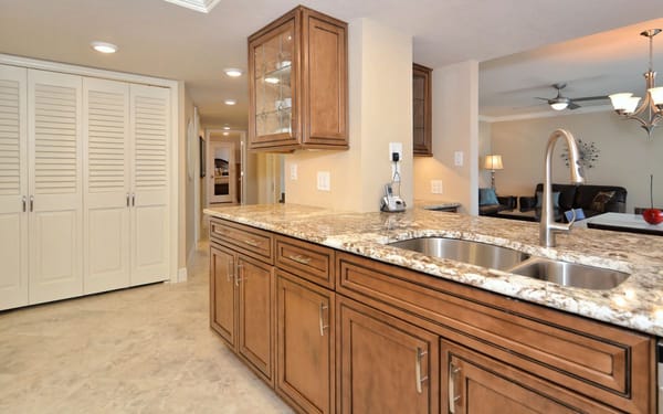 House of the Sun by null