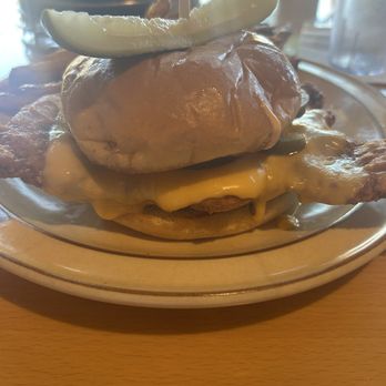 Love Handle - Spicy chicken sandwich - Delis Near Me - Indianapolis, Indiana