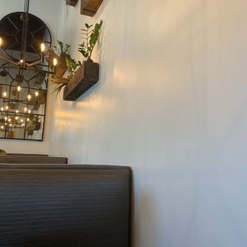 The Mill - a view of a dining area with a mirror - Breakfast & Brunch Near Me - Mansfield, Texas The Mill - a view of a dining area with a mirror - Breakfast & Brunch Near Me - Mansfield, Texas