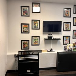 Sea City Tattoo & Piercing - Stephen's tattoo room
