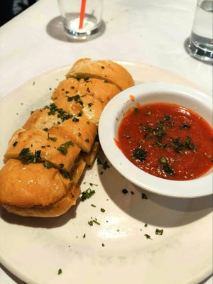 The Cherry Tomato by null