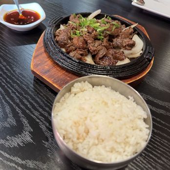 Myungin Dumplings - Beef bulgogi - Korean Near Me - Northridge, California Myungin Dumplings - Beef bulgogi - Korean Near Me - Northridge, California