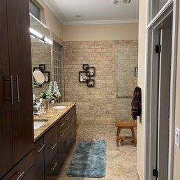 Masterbath entrance Masterbath entrance