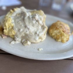 The Toasted Yolk Cafe - Cowboy Scramble