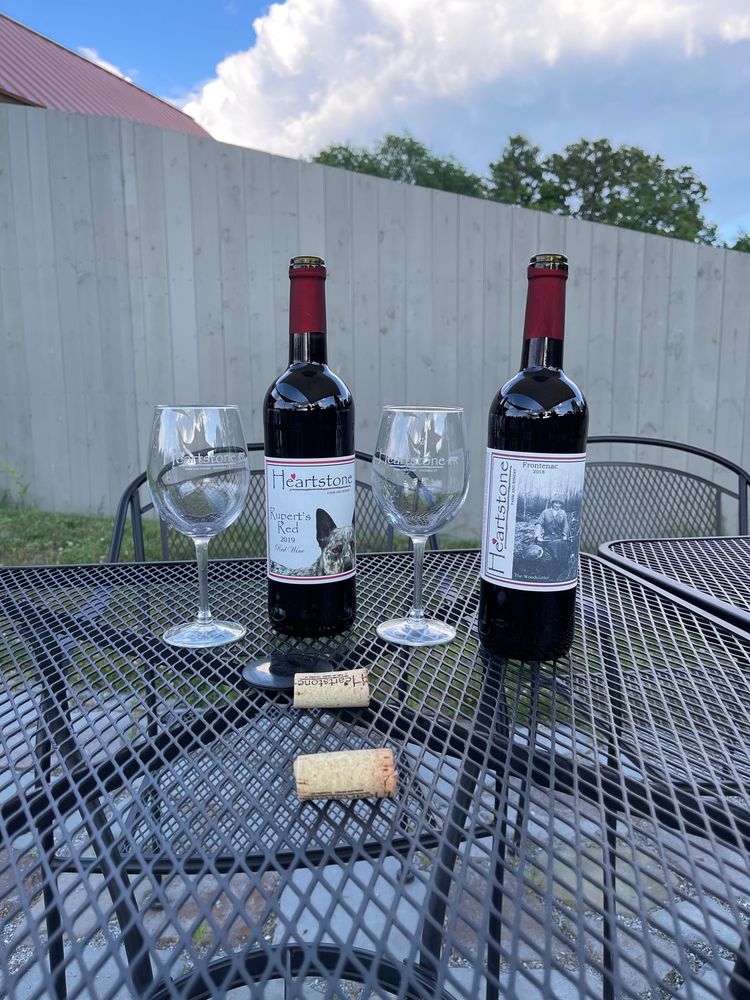 Heartstone Winery - vineyard in Columbia, CT