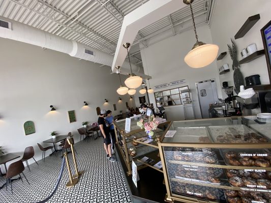 PARLOR DOUGHNUTS Updated July 2025 81 Photos 72 Reviews 410 W