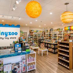 BrainyZoo Toys - Step into a space filled with laughter, learning, and play.
