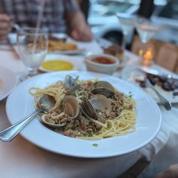 Tambascio's Italian Grill - Linguine With Clams